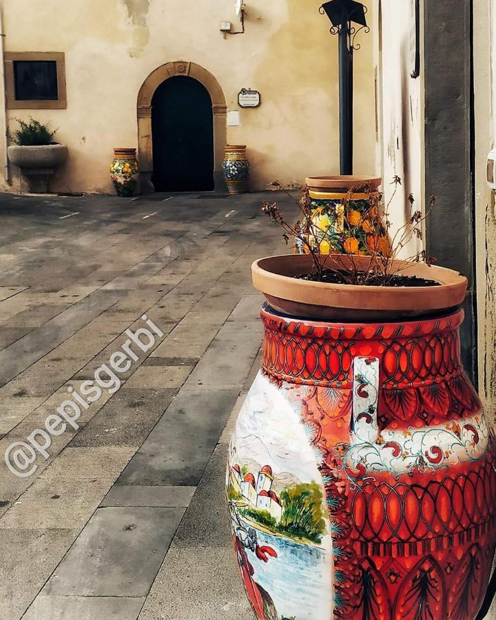 Casa Dolce Casa - Guest House Santo Stefano di Camastra Exterior foto